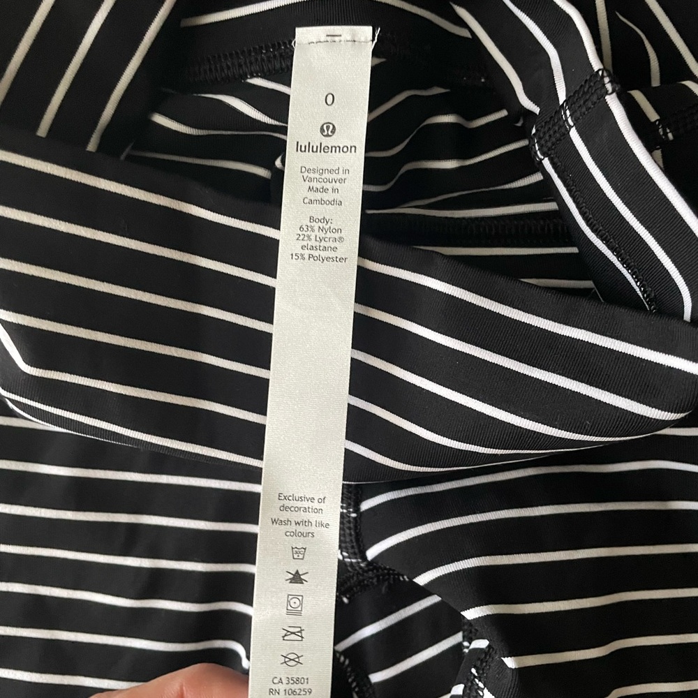 Lululemon 🍋 NWT “Unicorn Find” - Picture 5 of 9